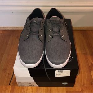 Creative reaction Vito low top sneaker